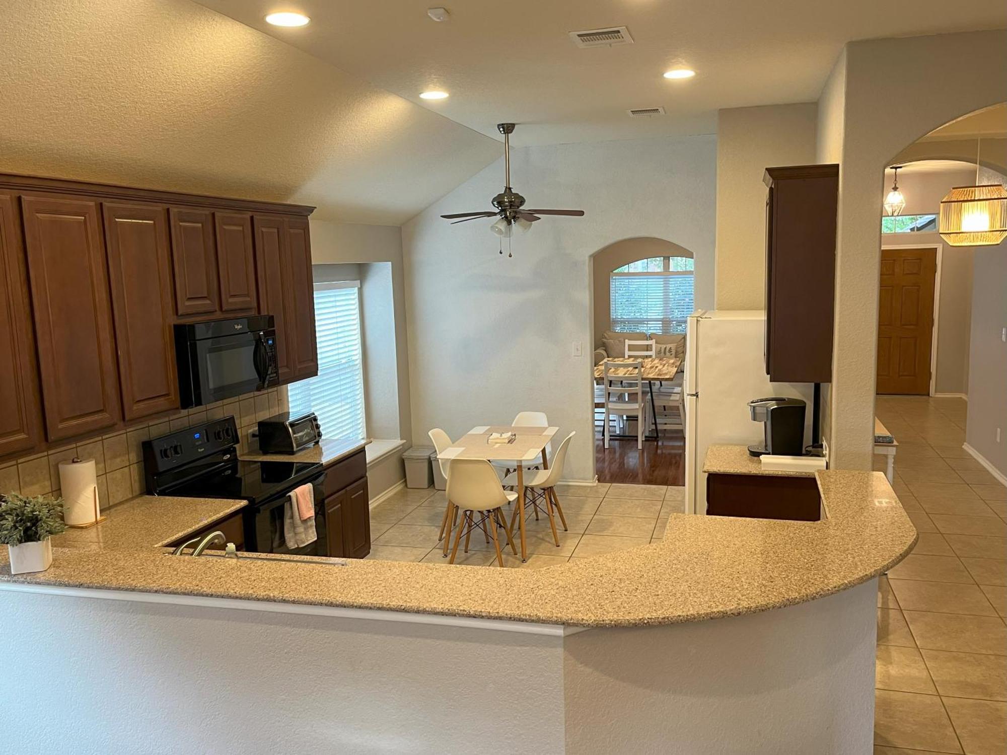 Cozy & Spacious 3 Bed Home North San Antonio - Stone Oak Area Bulverde Bagian luar foto